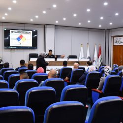 نشاط مجتمعي مع نخبة من رجال الدفاع المدني